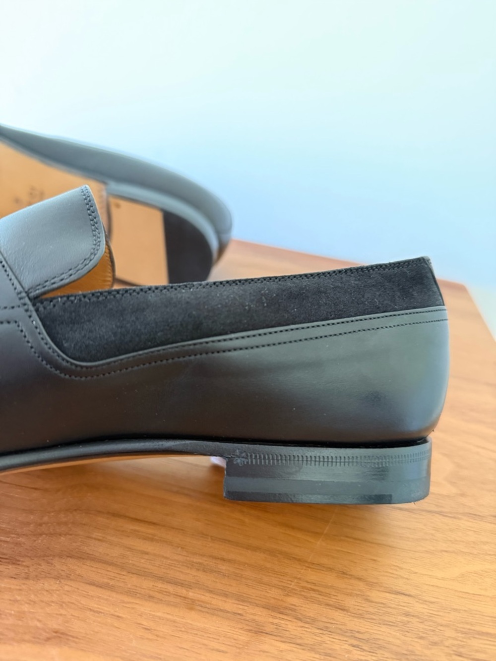 Gucci Men’s Black Leather Shoes - Picture 6 of 11